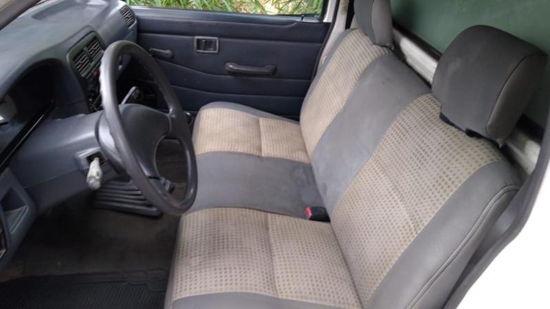 Nissan Pickup • 2004 • 140 km 7