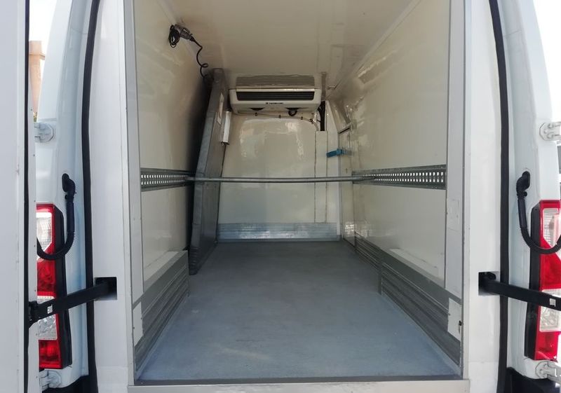 Renault Master • 2013 • 247,000 km 6