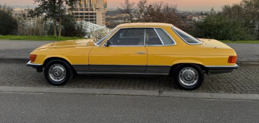 Mercedes-Benz SLC • 1976 • 175,000 km 4