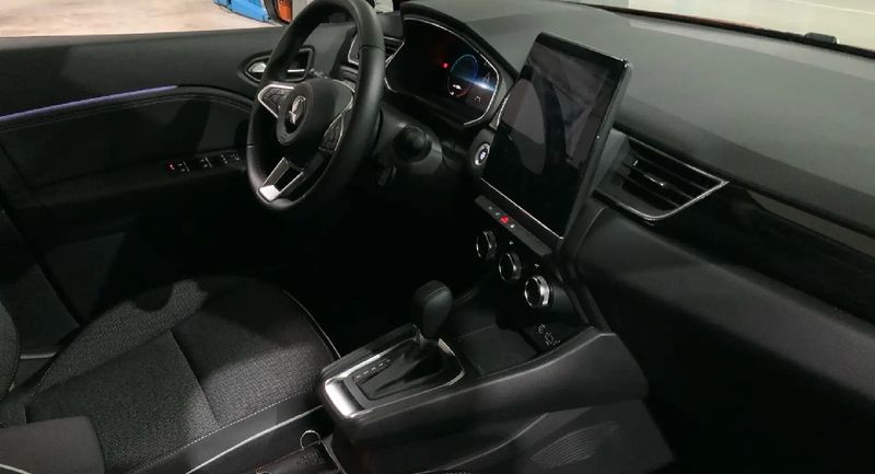 Mitsubishi ASX • 2023 • 12,700 km 10