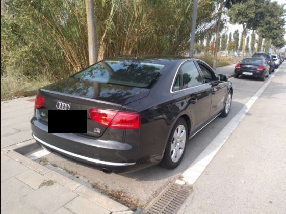 Audi A8 • 2011 • 110,000 km 2