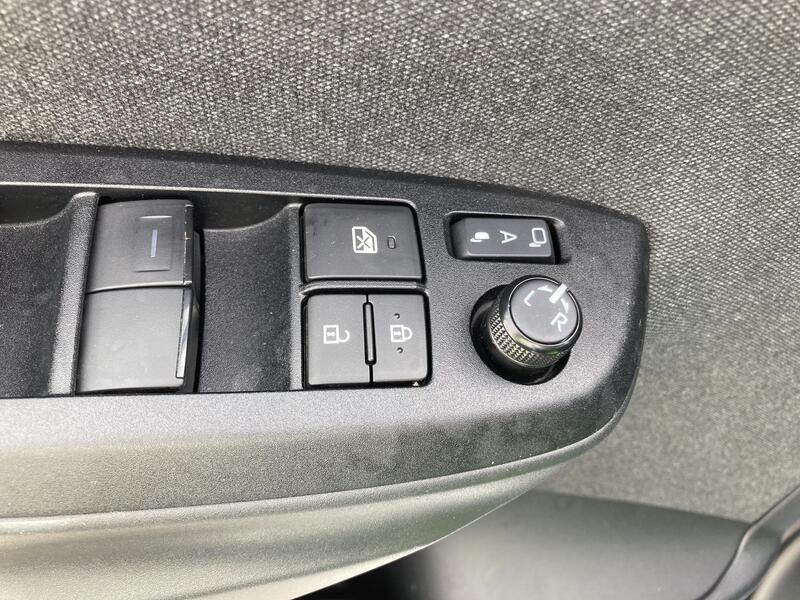 Toyota Yaris • 2022 • 55,150 km 22