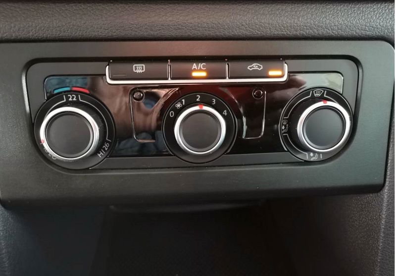 Volkswagen Corrado • 2013 • 159,999 km 3