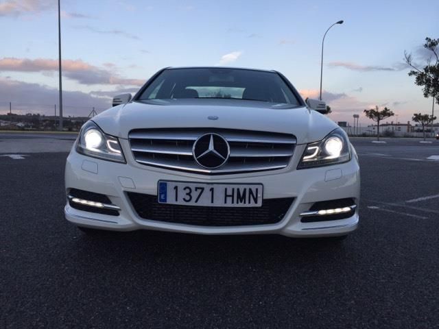 Mercedes-Benz 200 D • 2013 • 209,000 km 2