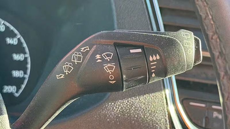 Ford Tourneo Custom • 2023 • 30,552 km 11