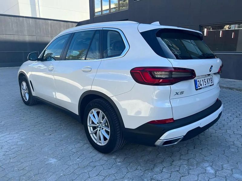 BMW X5 • 2019 • 68,000 km 3