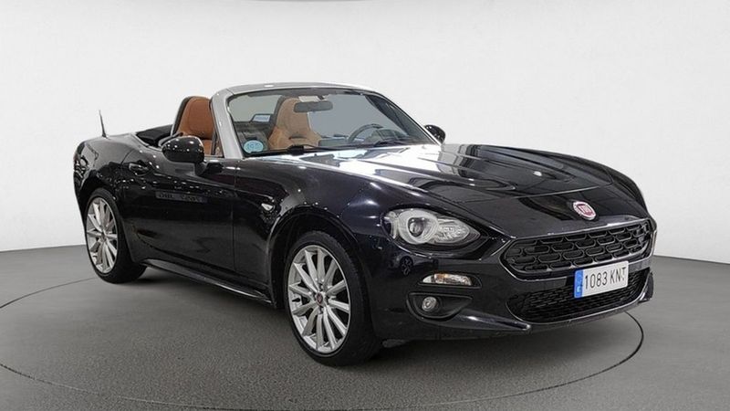 Fiat 124 Spider • 2018 • 38,900 km 3