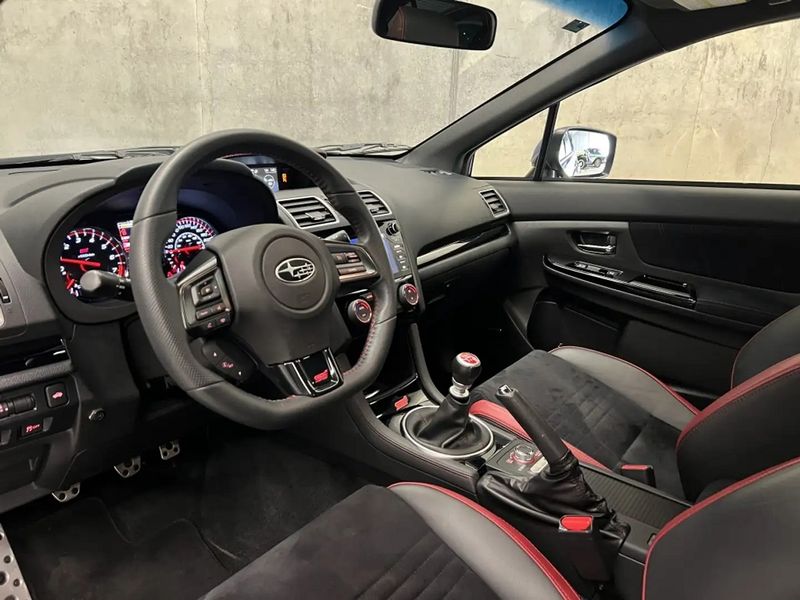 Subaru Impreza WRX • 2020 • 10,900 km 6