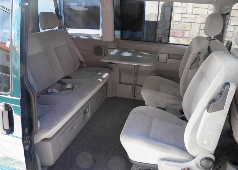 Volkswagen LT • 1998 • 250,000 km 4