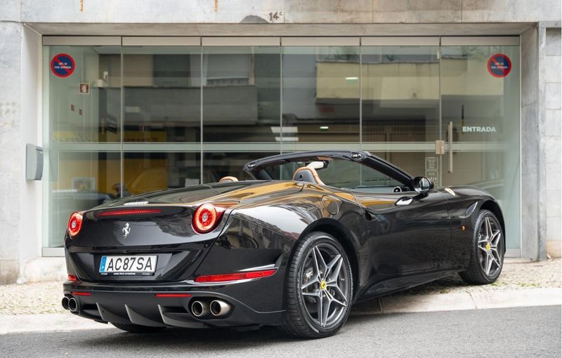 Ferrari California T • 2017 • 20,000 km 1