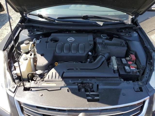 Nissan Altima • 2010 • 10,000 mi 8