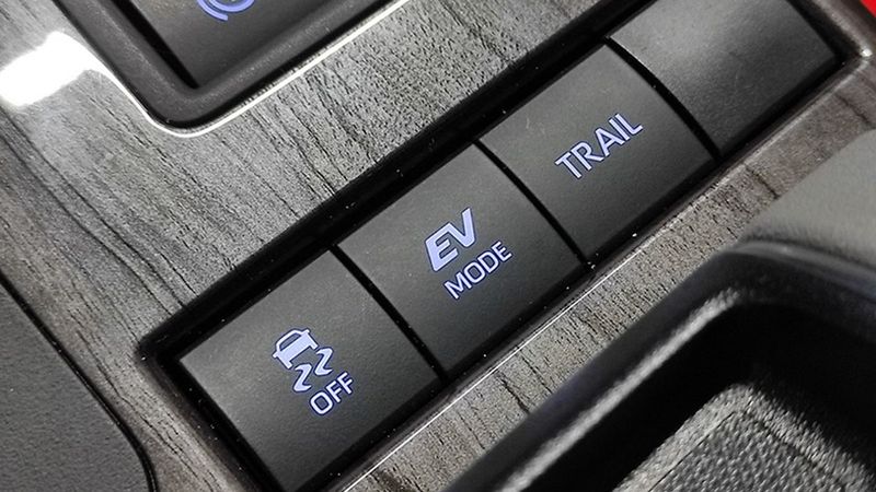 Toyota Highlander Hybrid • 2022 • 34,685 km 8