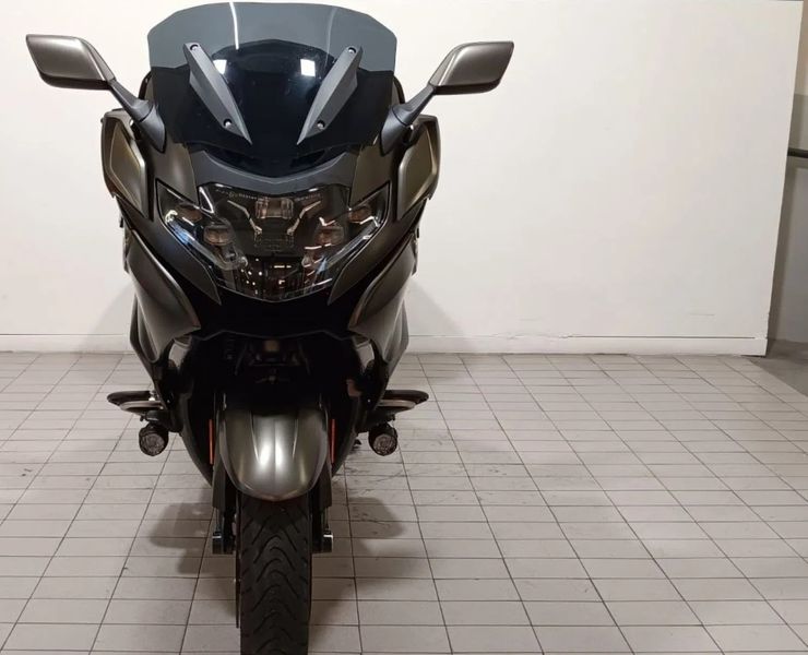 Bmw k1300gt • 2023 • 7,106 km 1