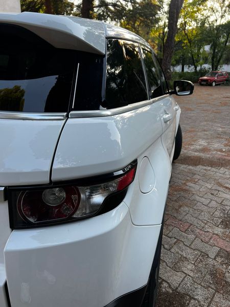 Land Rover Range Rover Evoque • 2012 • 175,000 km 10