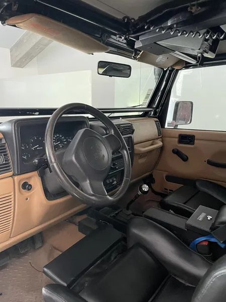 Jeep Wrangler • 1997 • 81,000 km 2