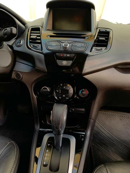 Ford Fiesta • 2015 • 68,024 km 7