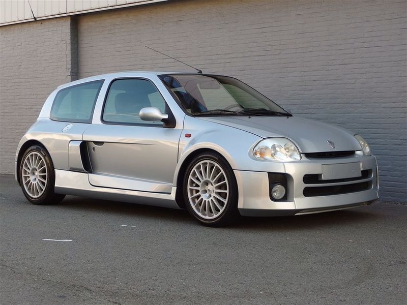 Renault Clio • 2003 • 116,543 km 1