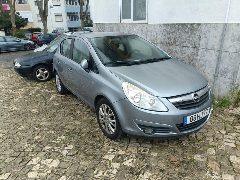 Opel Corsa • 2008 • 175,000 km 1