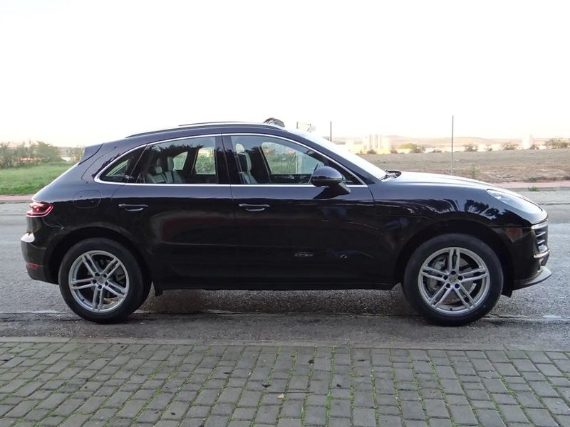 Porsche Macan • 2017 • 176,000 km 2
