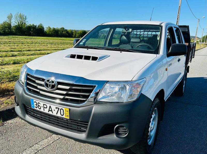 Toyota Hilux • 2014 • 338,300 km 2