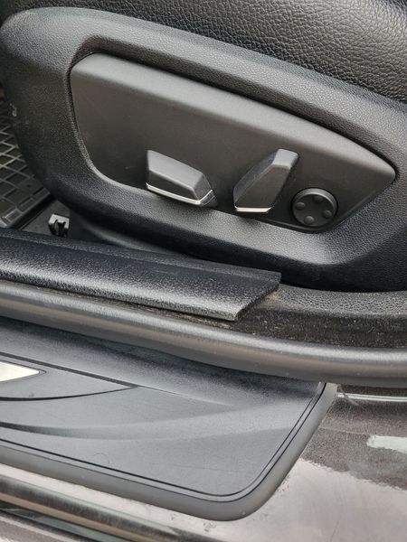 BMW 5 Series • 2014 • 246,000 km 3