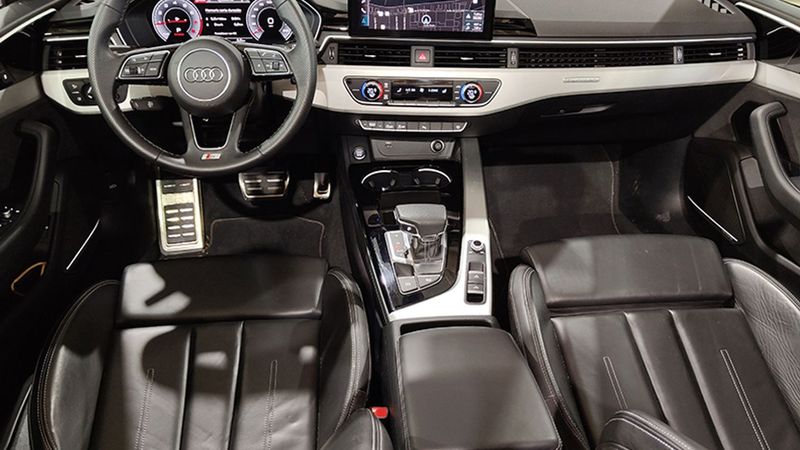 Audi A5 • 2022 • 20,784 km 10