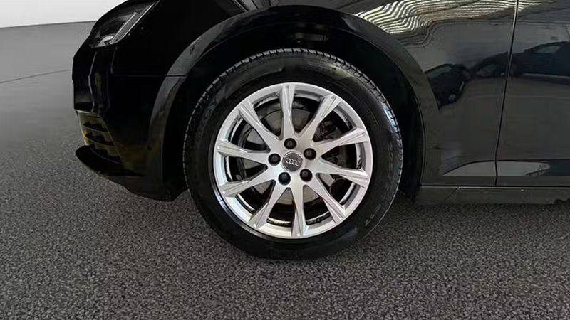 Audi A4 • 2017 • 54,197 km 13