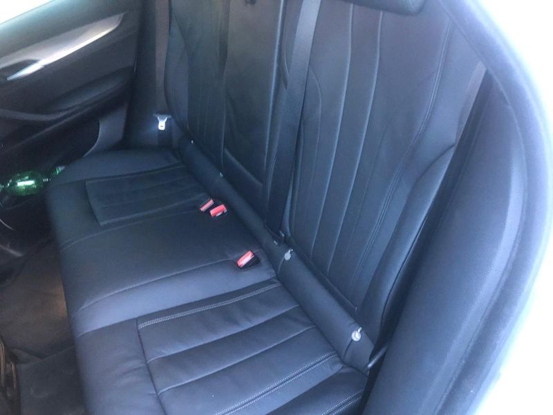 BMW X6 • 2017 • 75,000 km 5