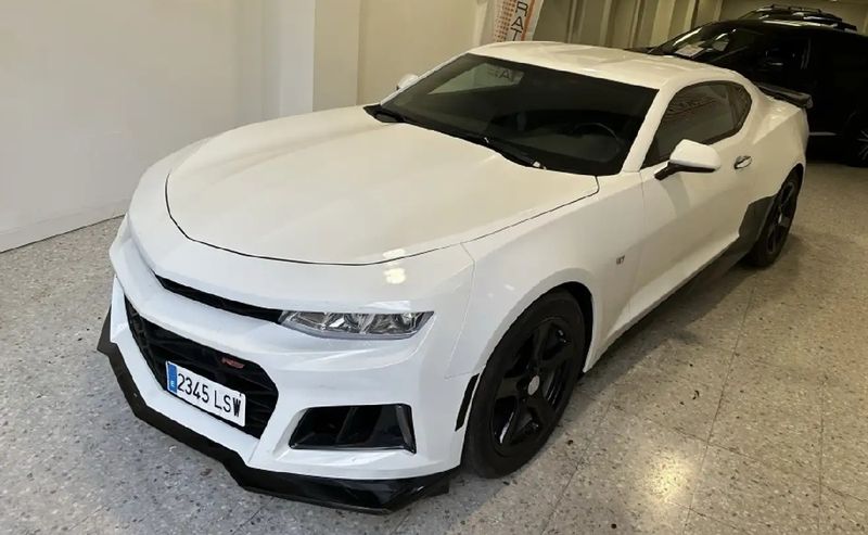 Chevrolet Camaro • 2017 • 32,000 km 4