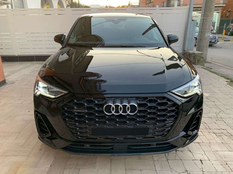 Audi Q3 • 2019 • 133,900 km 1