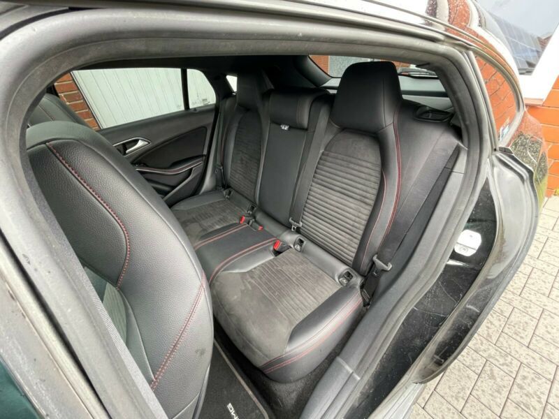 Mercedes-Benz CLA • 2017 • 95,000 km 12