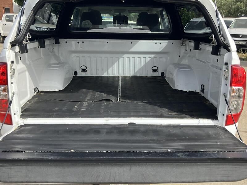 Nissan Navara • 2021 • 36,872 km 14