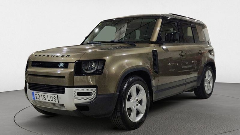 Land Rover Defender • 2020 • 53,363 km 3