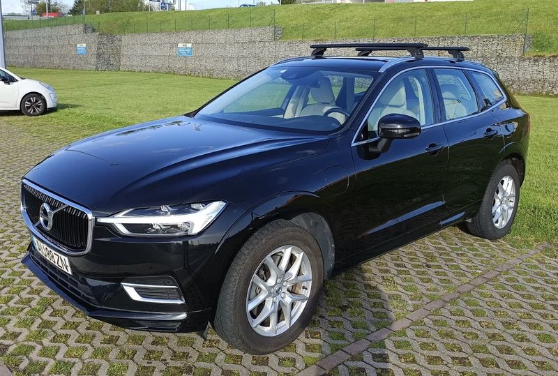 Volvo XC60 • 2017 • 162,000 km 1