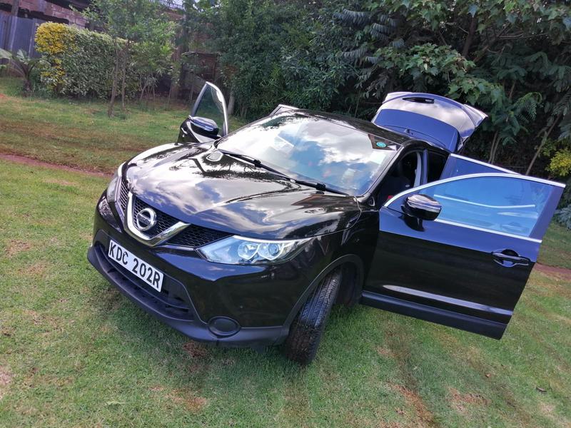Nissan Qashqai +2 • 2014 • 122,000 km 6
