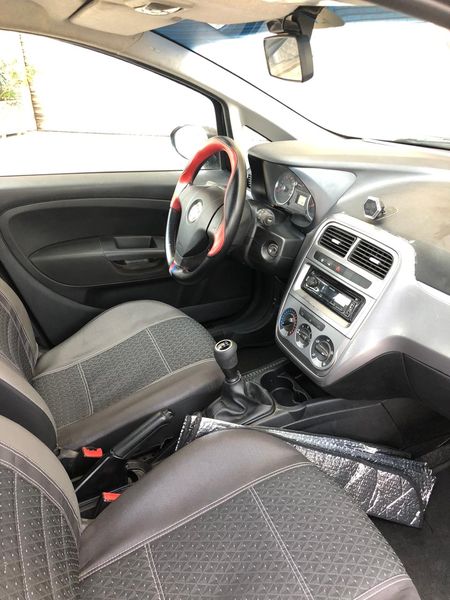 Fiat Punto • 2015 • 156,000 km 4