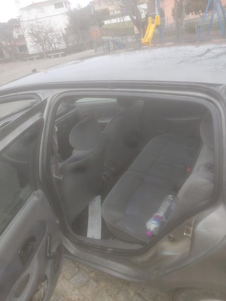 Renault Clio • 1999 • 111,111 km 9