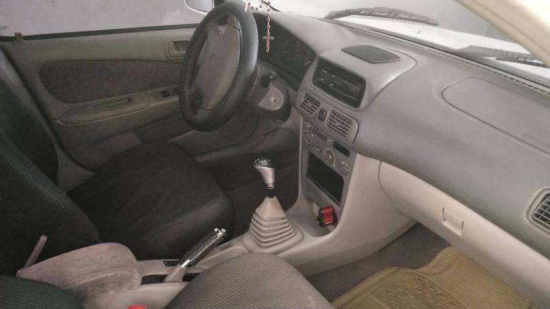 Toyota Corolla sedan • 1998 • 150,000 km 3
