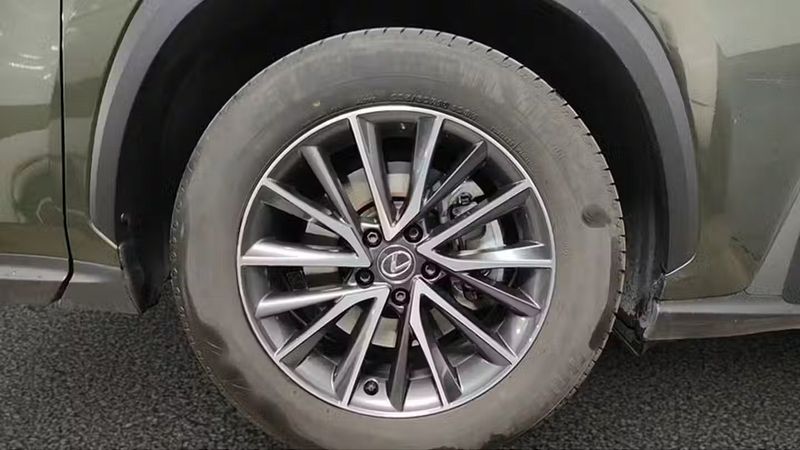 Lexus NX • 2023 • 43,240 km 14