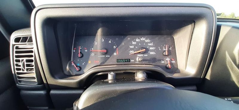 Jeep Wrangler • 2003 • 66,000 km 5