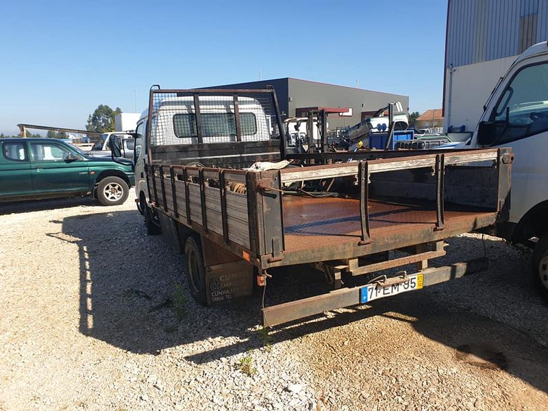 Toyota Dyna • 2007 • 270,000 km 2