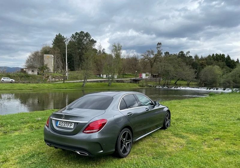 Mercedes-Benz C-Class • 2019 • 67,000 km 5