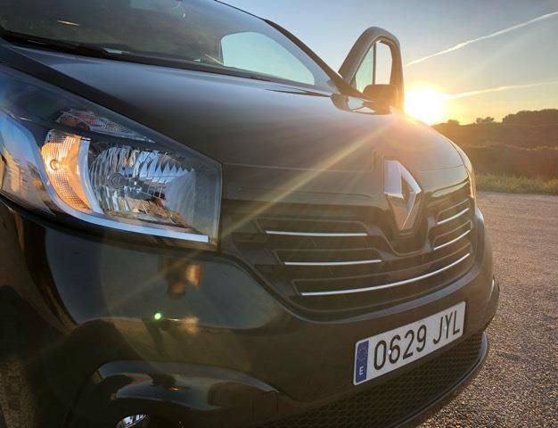 Renault 10 • 2017 • 126,000 km 9