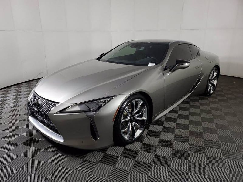 Lexus LC • 2020 • 19,509 km 2