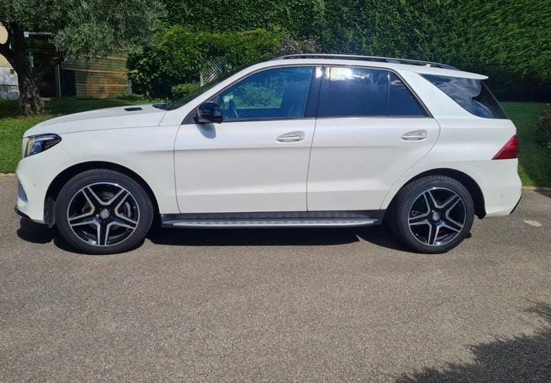 Mercedes-Benz GLE-Class • 2016 • 52,000 km 2