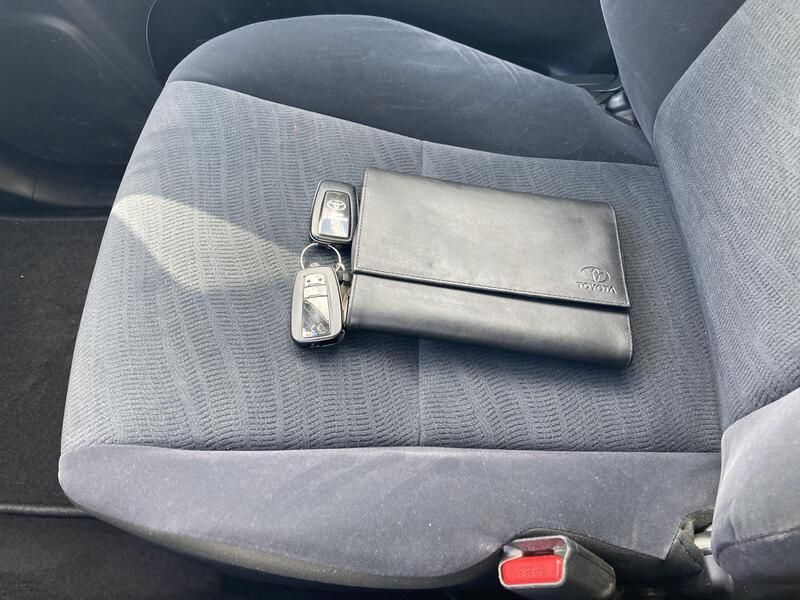 Toyota Land Cruiser • 2020 • 43,764 km 36