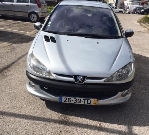 Peugeot 206 • 2002 • 140,000 km 1