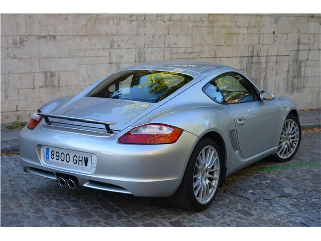 Porsche Cayman • 2009 • 70,000 km 2