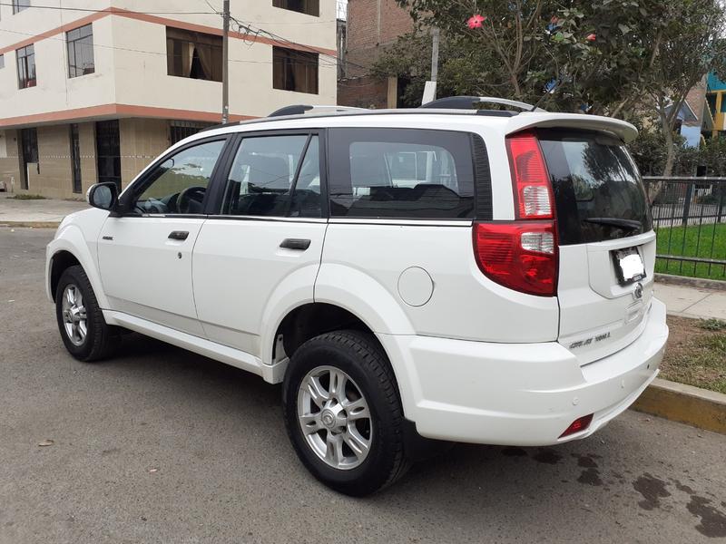 Great Wall Haval H3 • 2013 • 67,000 km 5