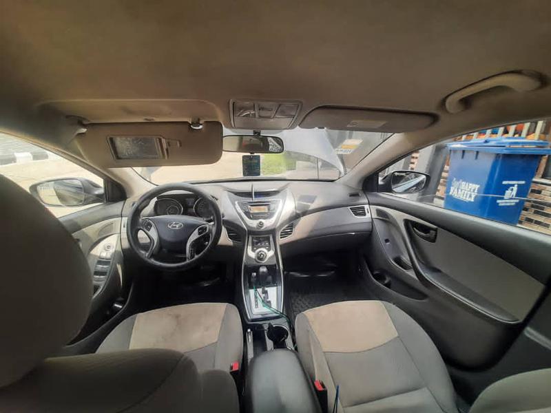 Hyundai Elantra • 2013 • 125,000 km 10